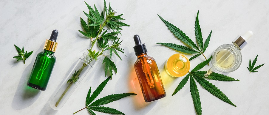 Various,Glass,Bottles,With,Cbd,Oil,,Thc,Tincture,And,Hemp